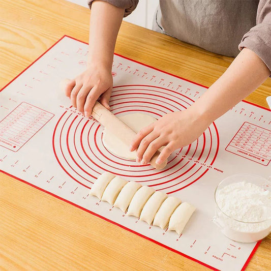 Silicone pastry board